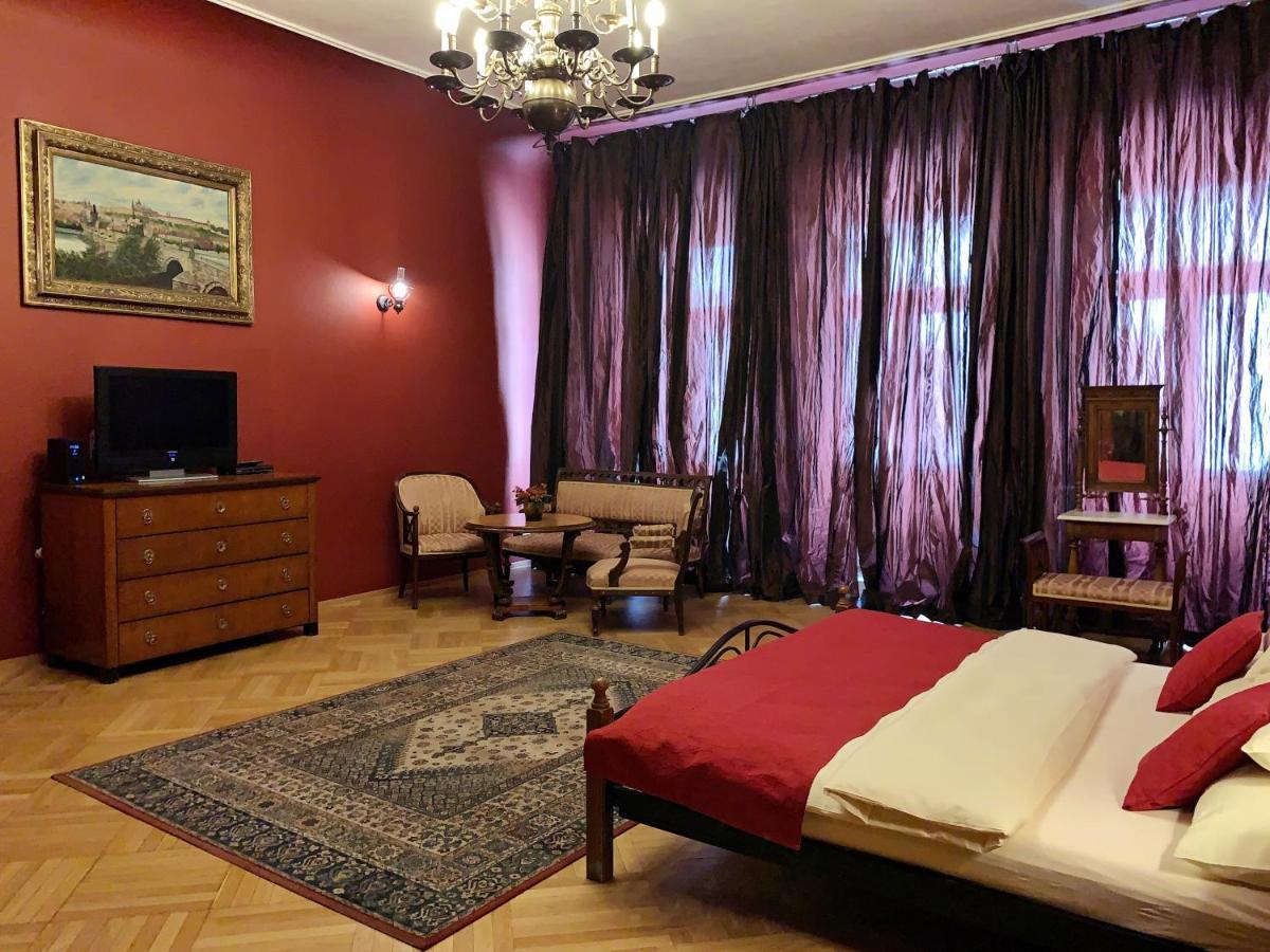 Small Luxury Palace 4* Praga